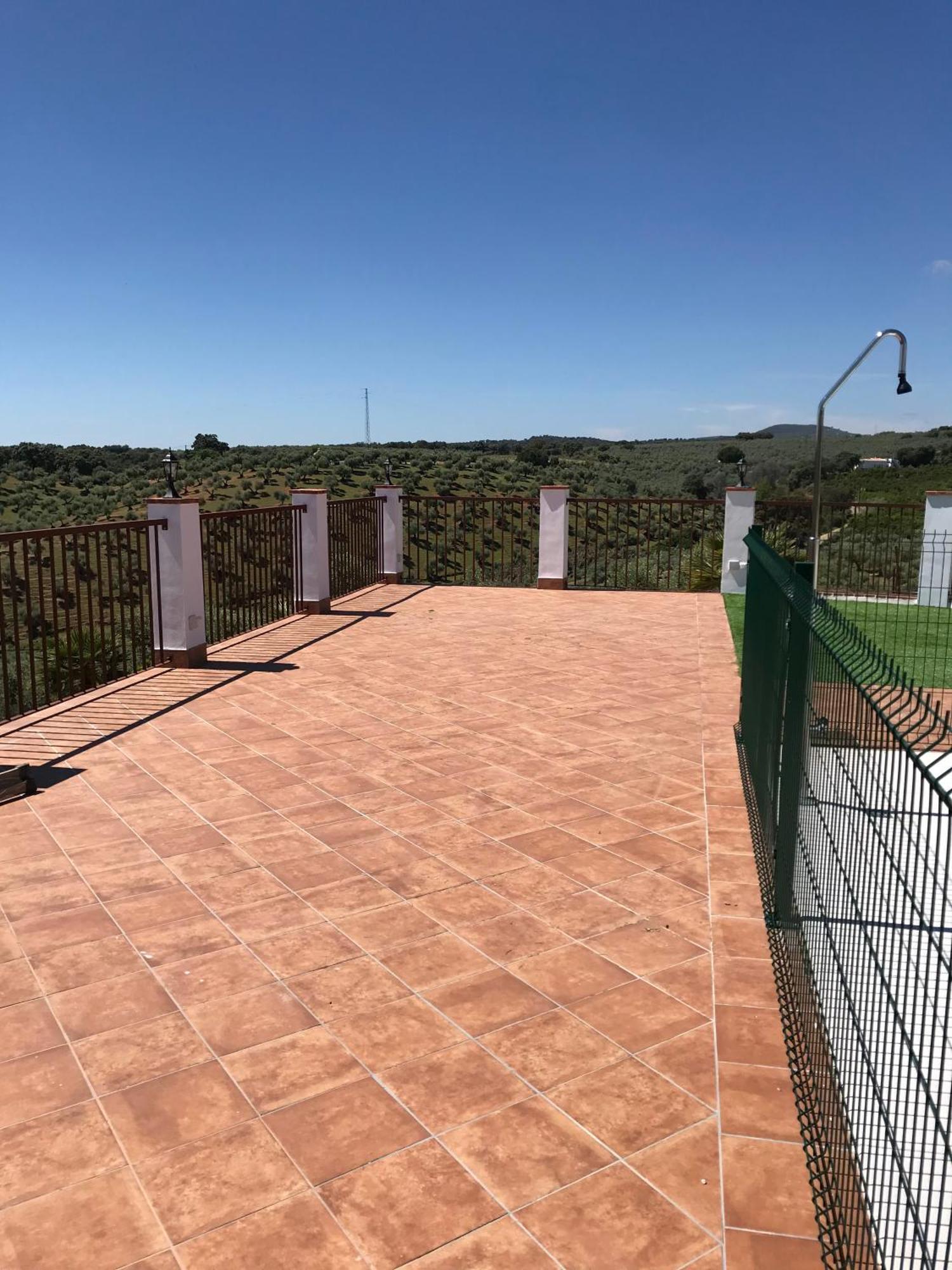La Sombra Del Lagarto Villa Penaflor ภายนอก รูปภาพ
